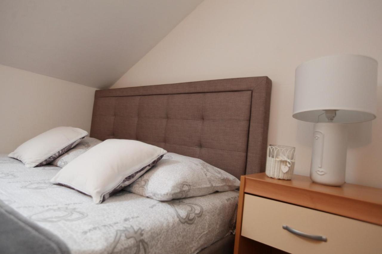 Vanja Apartment Трогир Екстериор снимка